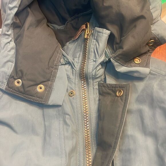 T to be - Picture 5 of 8